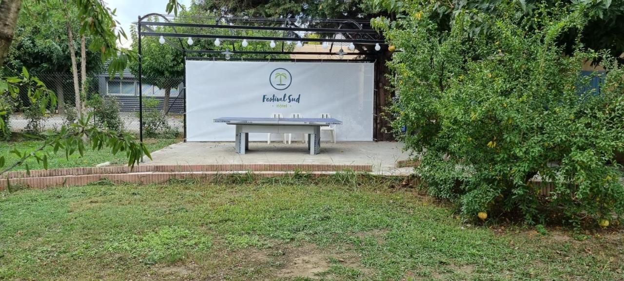 Appart'Hotel Festival Sud Aqua - Avignon Tgv Exterior photo